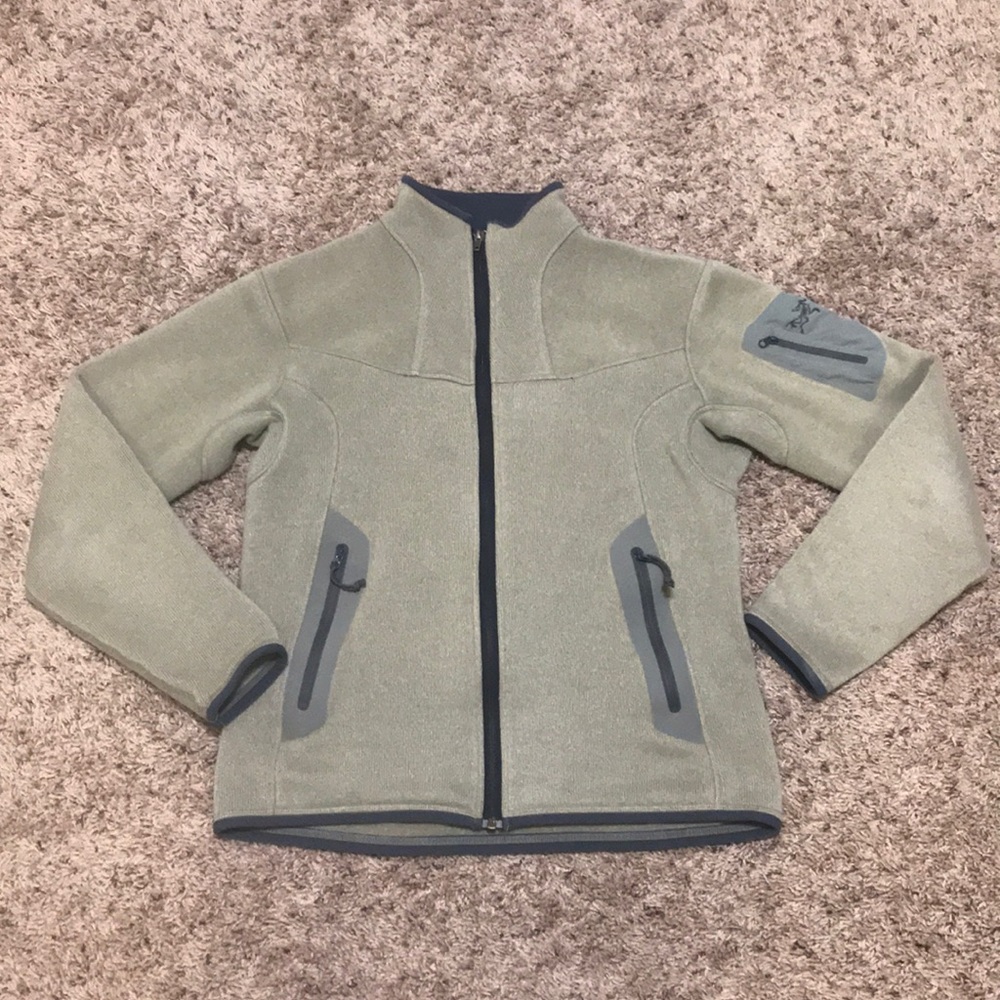 Arcteryx sweater